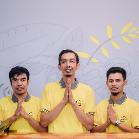 Aur Kuning Hostel Syariah Bukittinggi Luaran gambar