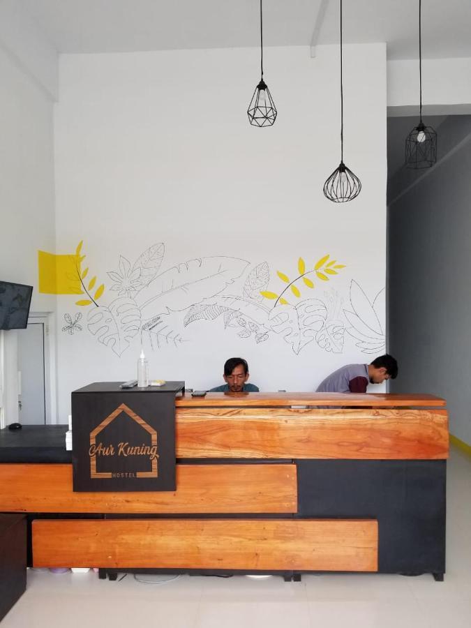 Aur Kuning Hostel Syariah Bukittinggi Luaran gambar