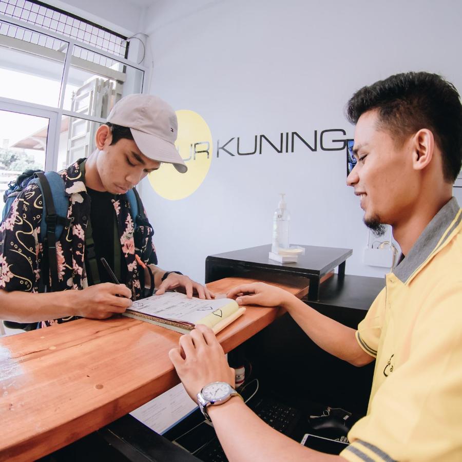 Aur Kuning Hostel Syariah Bukittinggi Luaran gambar