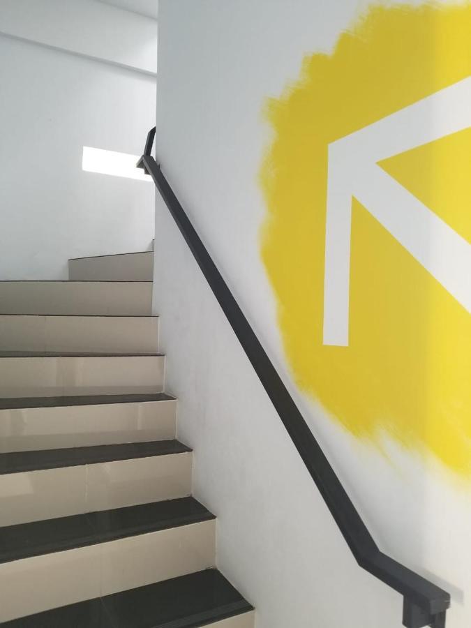 Aur Kuning Hostel Syariah Bukittinggi Luaran gambar