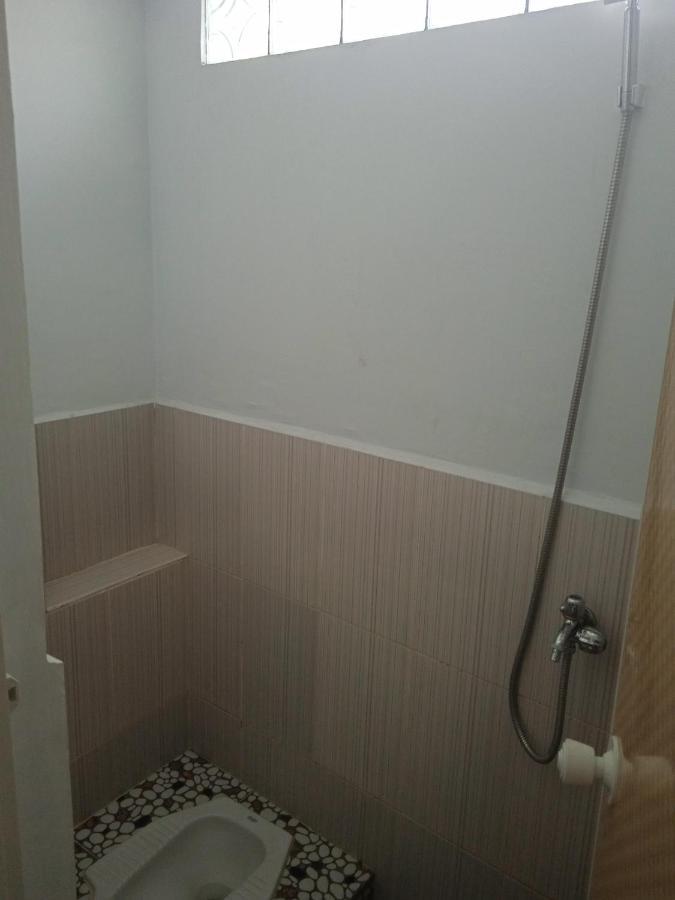 Aur Kuning Hostel Syariah Bukittinggi Luaran gambar