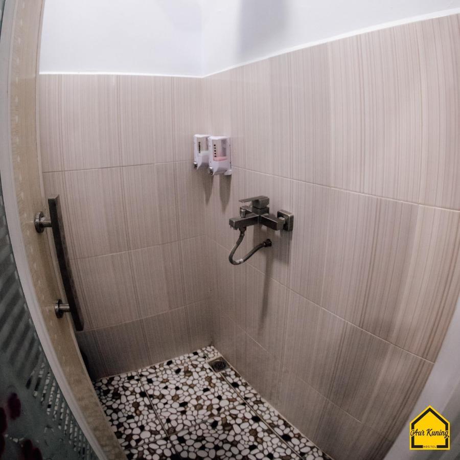 Aur Kuning Hostel Syariah Bukittinggi Luaran gambar