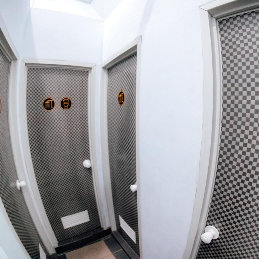 Aur Kuning Hostel Syariah Bukittinggi Luaran gambar
