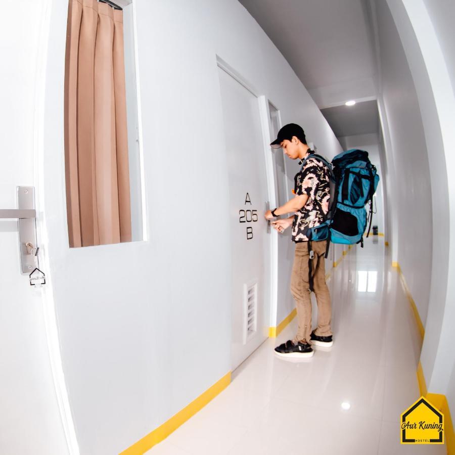 Aur Kuning Hostel Syariah Bukittinggi Luaran gambar