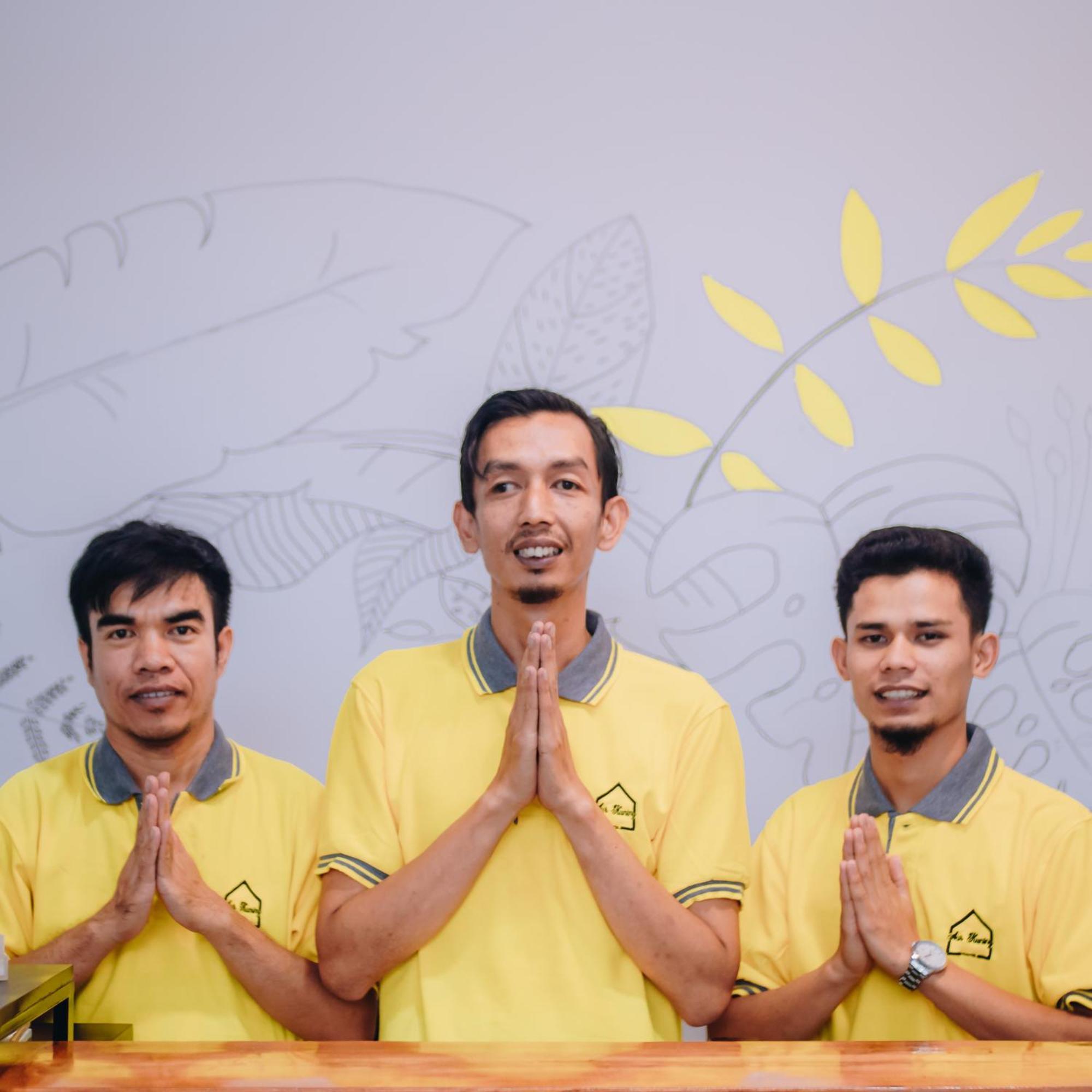 Aur Kuning Hostel Syariah Bukittinggi Luaran gambar
